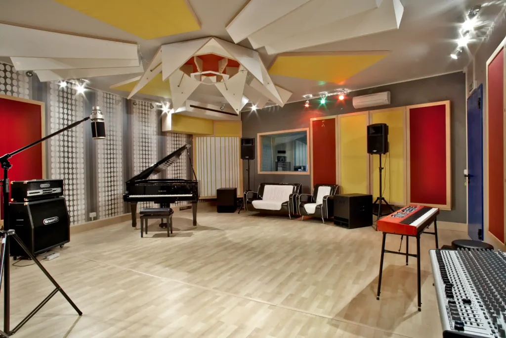 Studio Registrazione - Studio 75 Milano - Sala ripresa ad acustica variabile - Totalmente Aperta